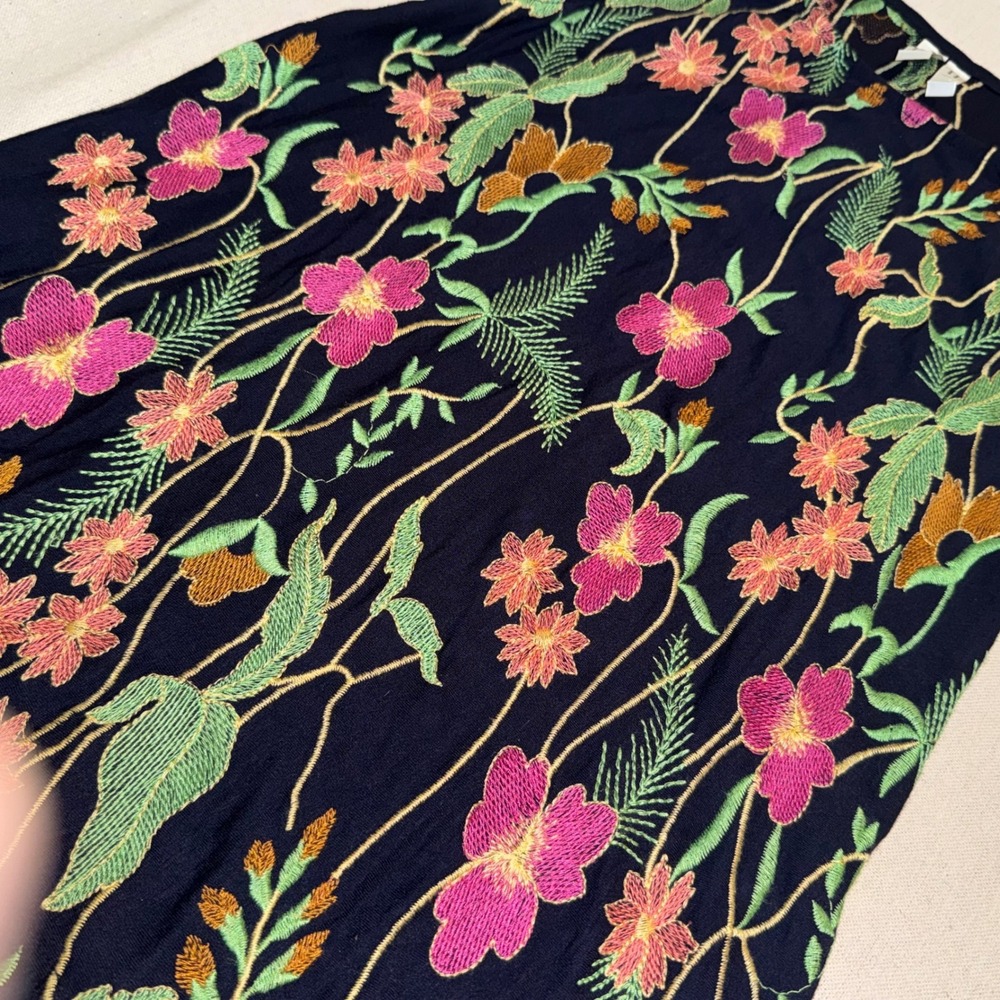 Anthropologie Meadow Rue Embroidered Floral Top S Navy Boho Cottagecore